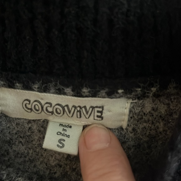 Cropped sweater size x - Picture 4 of 4